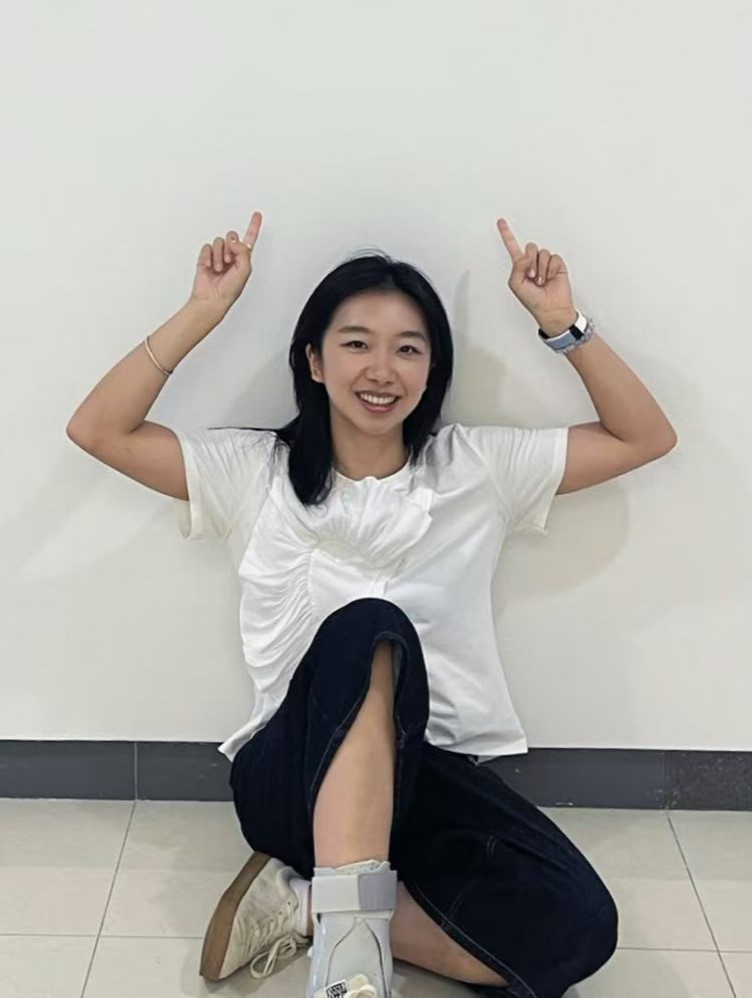 Mingqi Wang